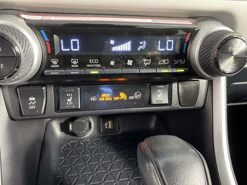 Used 2025 Toyota RAV4 XLE w/ Convenience Package AWD/4WD image 23