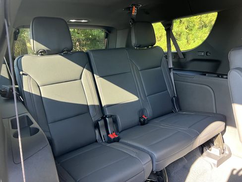 New 2025 Chevrolet Suburban High Country w/ LPO, Get Active Package image 36