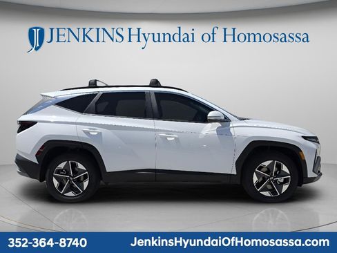 New 2026 Hyundai Tucson SEL FWD image 2