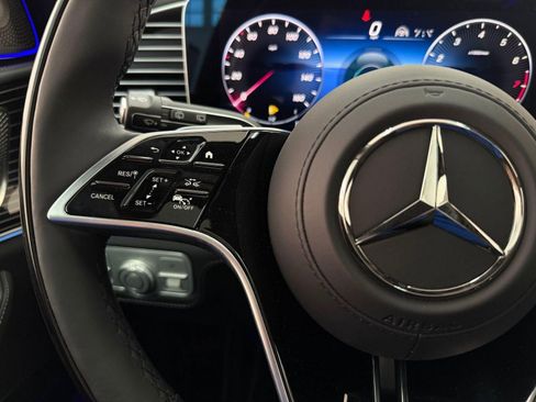 New 2026 Mercedes-Benz Maybach GLS 600 Maybach GLS 600 image 15