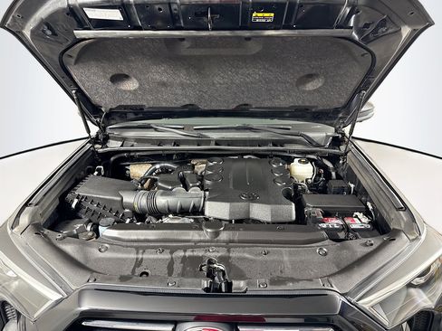 Certified 2023 Toyota 4Runner TRD Off-Road Premium w/ Off Road Premium Plus Package AWD/4WD image 29