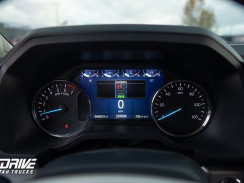 Used 2023 Ford Expedition Max XLT image 28