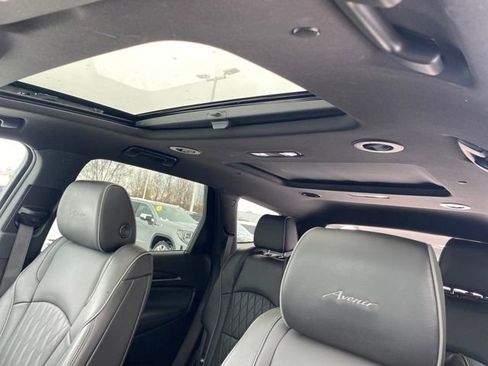Used 2024 Buick Enclave Avenir w/ Avenir Technology Package image 14