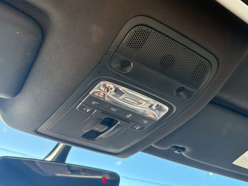 Used 2018 Audi Q3 2.0T Premium Plus w/ Premium Plus Package image 28