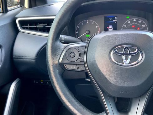 Used 2024 Toyota Corolla Cross AWD Hybrid image 23