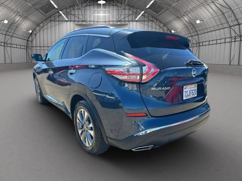 Used 2015 Nissan Murano SV w/ Premium Package FWD image 4