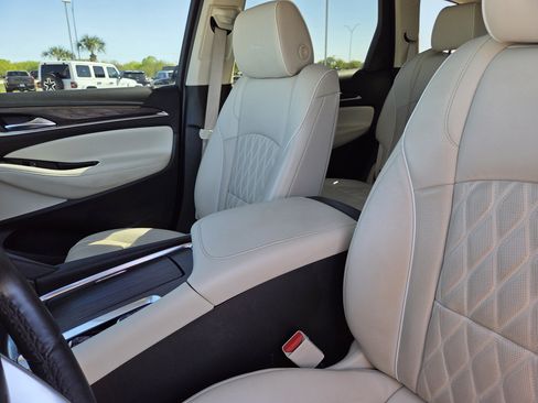 Used 2022 Buick Enclave Avenir w/ Trailering Package, 5000 lbs. image 34