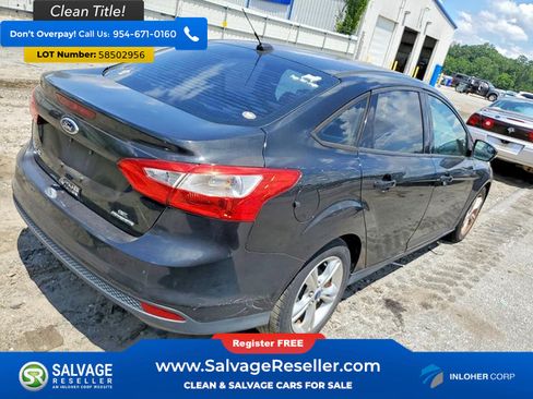 Used 2014 Ford Focus SE FWD image 4