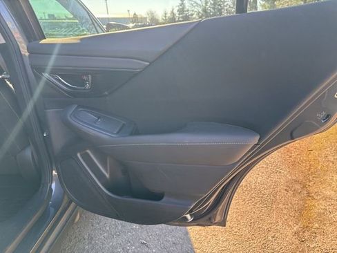 Used 2021 Subaru Outback Premium w/ Popular Package #1 image 15