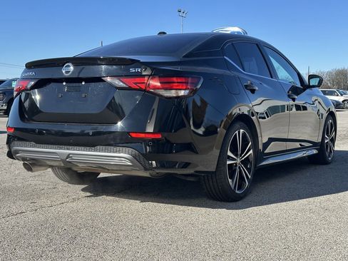 Used 2023 Nissan Sentra SR w/ SR Premium Package image 4