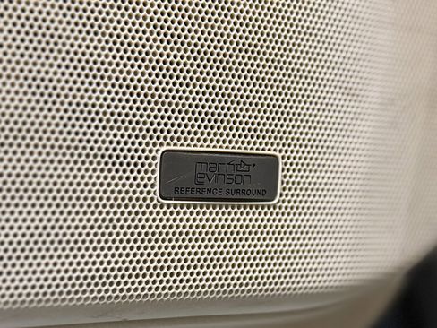 Used 2016 Lexus LX 570 4WD w/ Luxury Package image 12