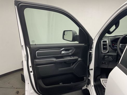 Used 2025 RAM 1500 Big Horn AWD/4WD image 10