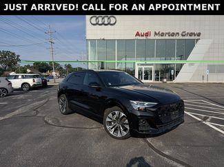 Used 2024 Audi Q8 Premium Plus w/ Premium Plus Package AWD/4WD video 1