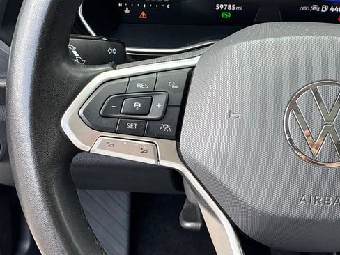 Used 2024 Volkswagen Jetta SE FWD image 32