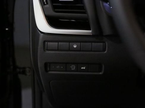 New 2026 Nissan Rogue SV image 10