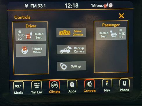 Used 2018 Jeep Wrangler Unlimited Sahara image 23