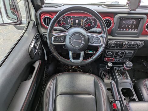 Used 2021 Jeep Gladiator Rubicon w/ LED Lighting Group AWD/4WD image 13