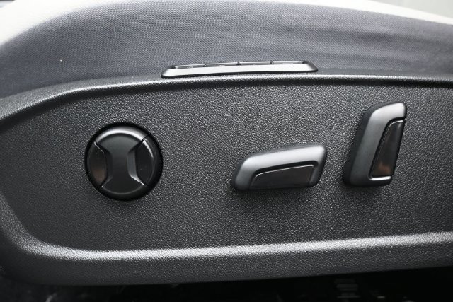 Used 2021 Volkswagen ID.4 1st Edition RWD image 8