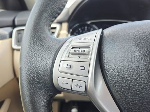 Used 2016 Nissan Rogue SL w/ SL Premium Package image 20