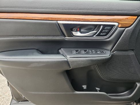 Used 2021 Honda CR-V EX-L image 13