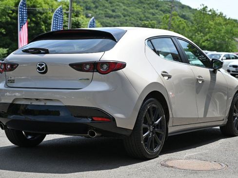 Used 2025 MAZDA MAZDA3 s Sport FWD image 5