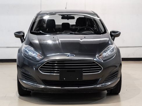 Used 2019 Ford Fiesta SE FWD image 5