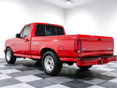 Used 1993 Ford F150 Lightning RWD image 5