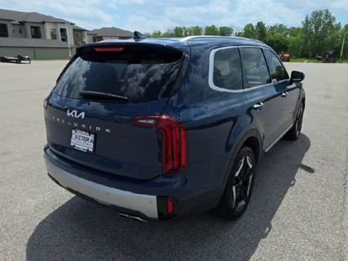 Used 2024 Kia Telluride S FWD image 9