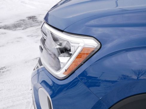 Certified 2025 Volkswagen Atlas SE image 16