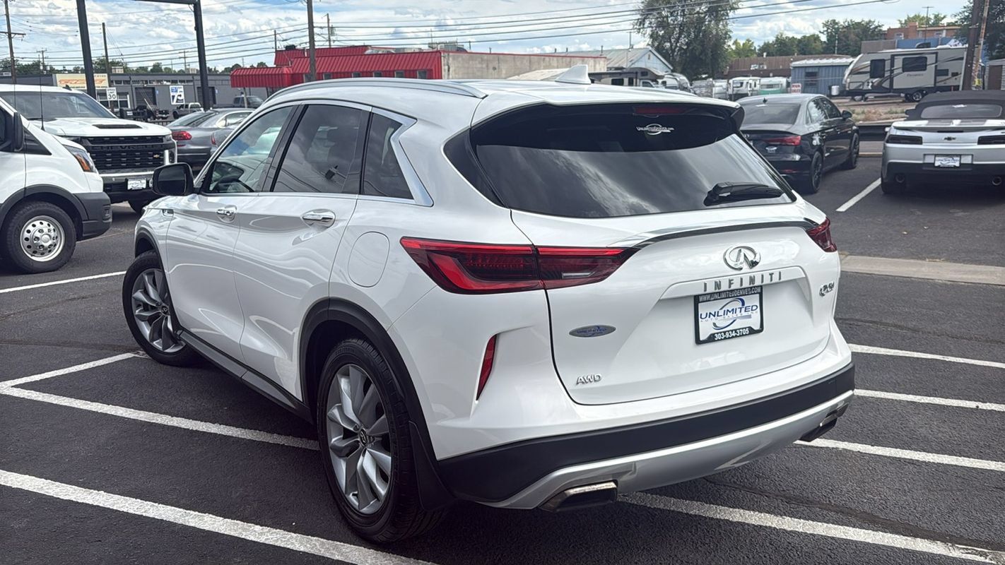 Used 2019 INFINITI QX50 Luxe w/ Navigation Package AWD/4WD image 5