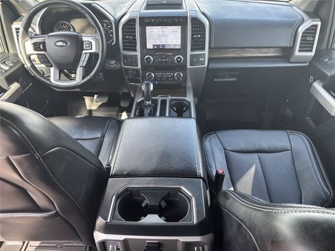 Used 2019 Ford F150 Lariat w/ Equipment Group 502A Luxury AWD/4WD image 13