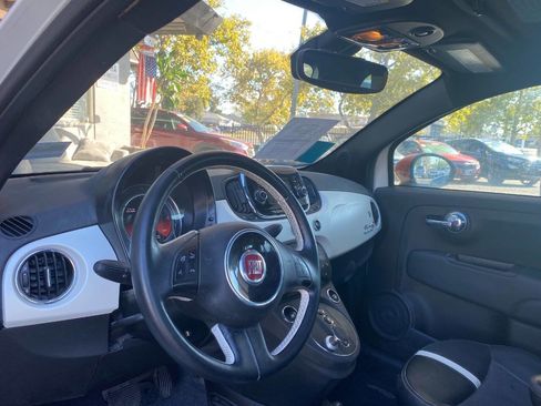 Used 2018 FIAT 500 e w/ Esport Package image 13