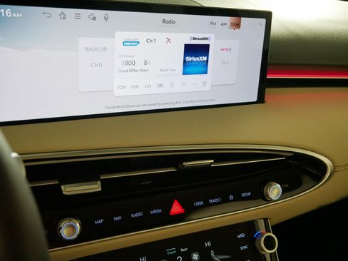Certified 2026 Genesis GV70 2.5T AWD/4WD image 22