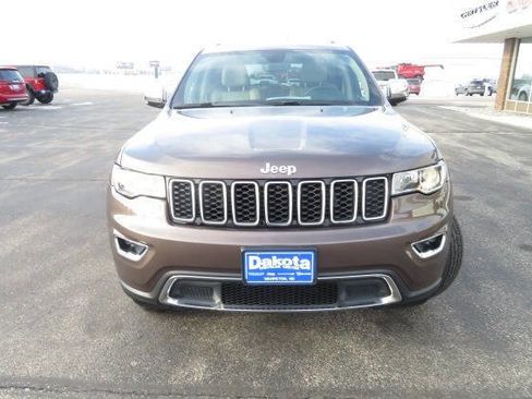 Used 2018 Jeep Grand Cherokee Limited w/ Trailer Tow Group IV image 5