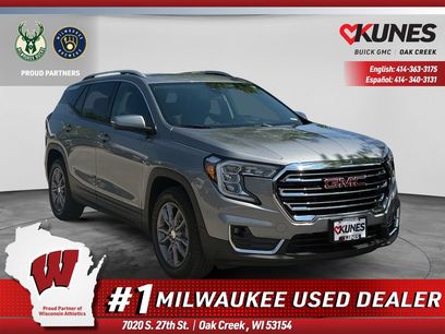 Used 2024 GMC Terrain SLT w/ LPO, Floor Liner Package