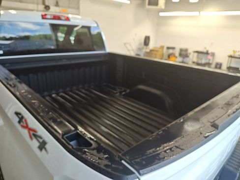 New 2026 Chevrolet Silverado 1500 W/T w/ WT Value Package AWD/4WD image 28