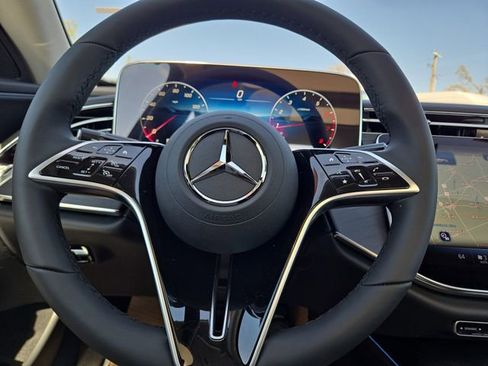 New 2026 Mercedes-Benz E 350 4MATIC Sedan image 16