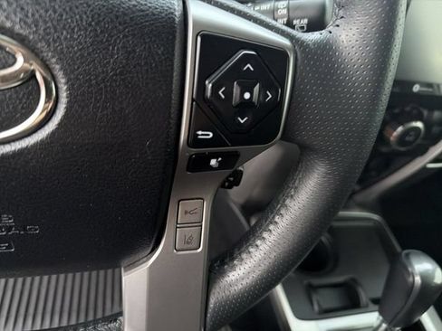 Certified 2022 Toyota 4Runner SR5 RWD image 18