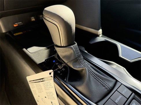 New 2026 Toyota Camry SE image 18