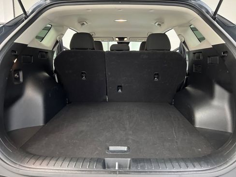 Used 2024 Kia Sportage LX image 28