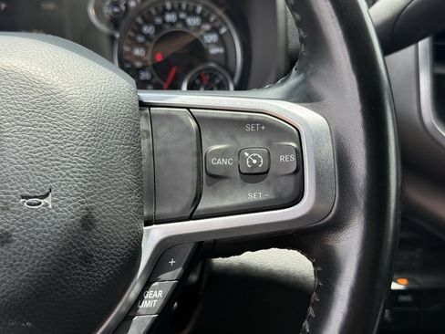 Used 2024 RAM 2500 Big Horn AWD/4WD image 16