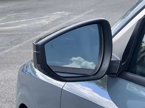 New 2026 Nissan Sentra SV w/ SV Convenience Package FWD image 23