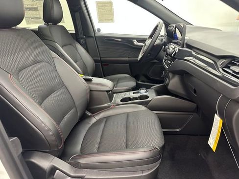 New 2026 Ford Escape ST-Line Select image 11