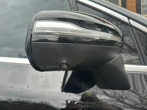 Used 2023 Mercedes-Benz EQS 580 4MATIC SUV image 28