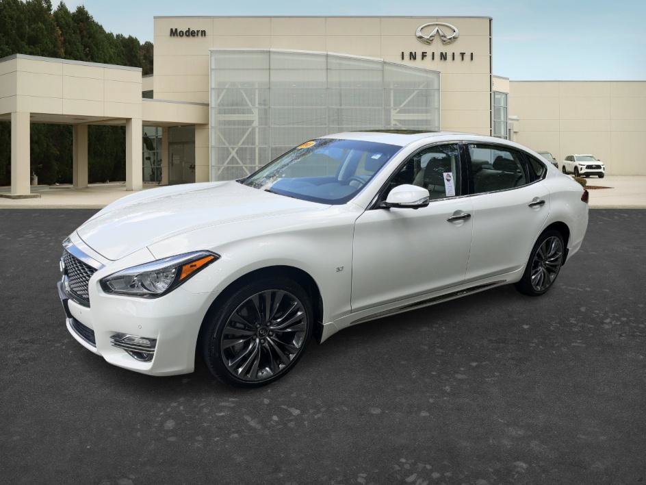 Certified 2018 INFINITI Q70 L 3.7 AWD/4WD image 1