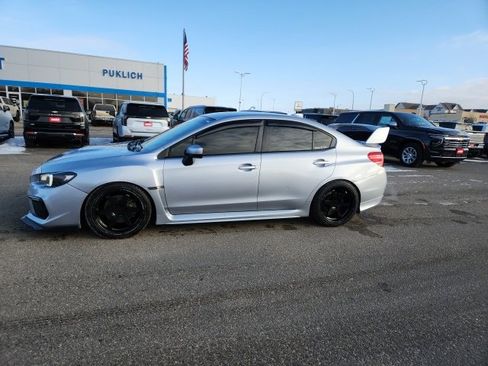 Used 2017 Subaru WRX image 4