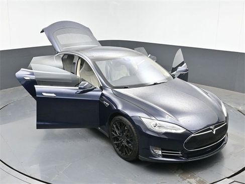 Used 2014 Tesla Model S P85 image 51