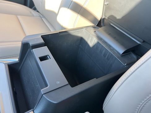 Certified 2023 Ford Explorer XLT w/ Equipment Group 202A image 16