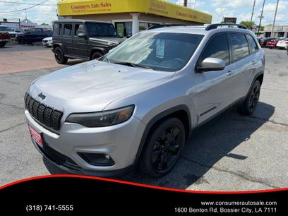 Used 2019 Jeep Cherokee Latitude Plus