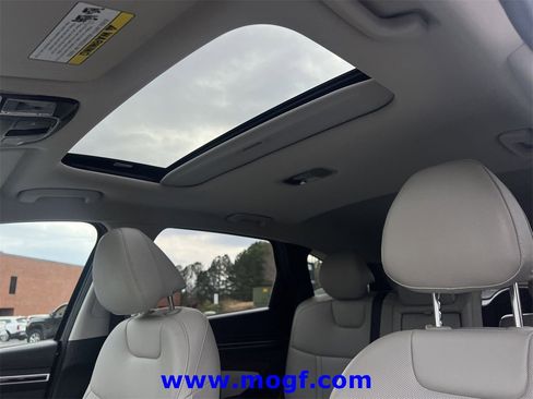 Used 2023 Hyundai Tucson SEL w/ Convenience Package image 16